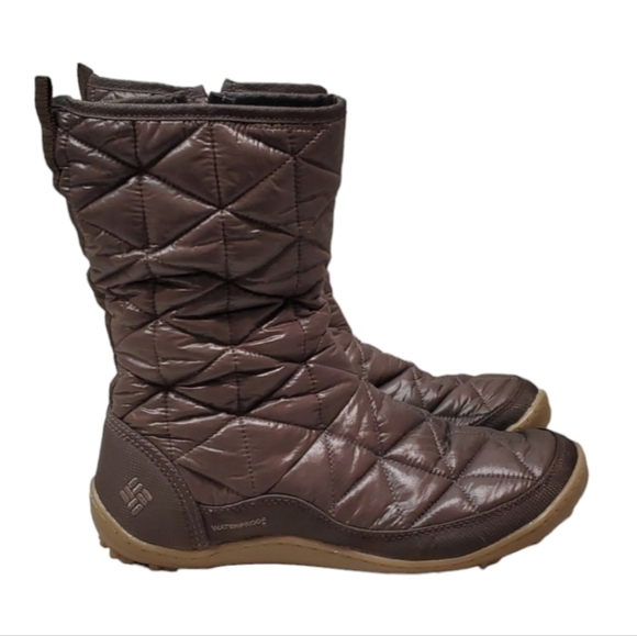 Columbia Womens 200 grams Outdoor Waterproof Boots shoes sz 10 - Picture 1 of 11